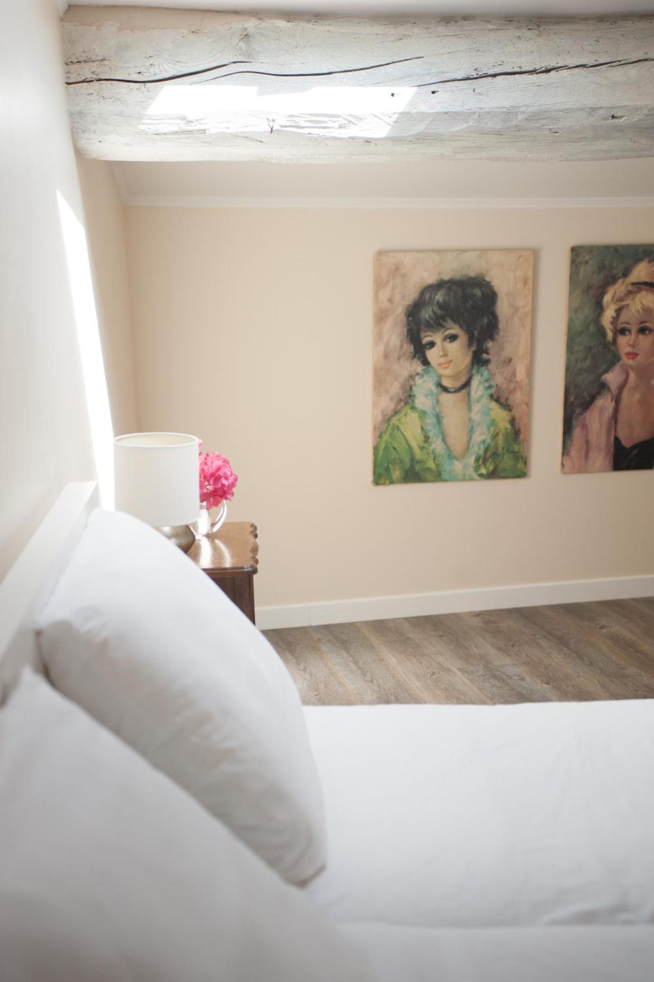 Hotel Domaine Des Agnelles Villedaigne Habitación foto